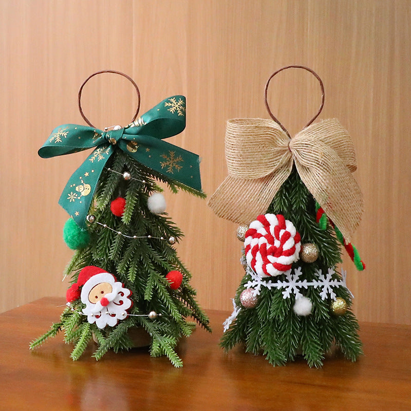Christmas Character Tree Ornament - detail view 4