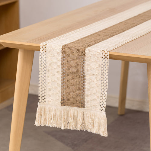 Knotted Tassel Cotton-Linen Table Runner - detail view 5